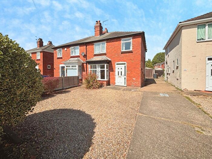 3 Bedroom Semi-Detached House To Rent In Moorland Avenue, Lincoln, LN6