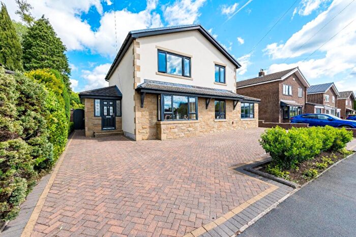 5 Bedroom Detached House For Sale In Woodhead Road, Read, Burnley, BB12