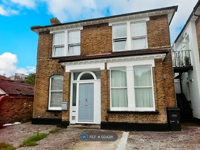 1 Bedroom Maisonette To Rent In Clyde Road, East Croydon, CR0