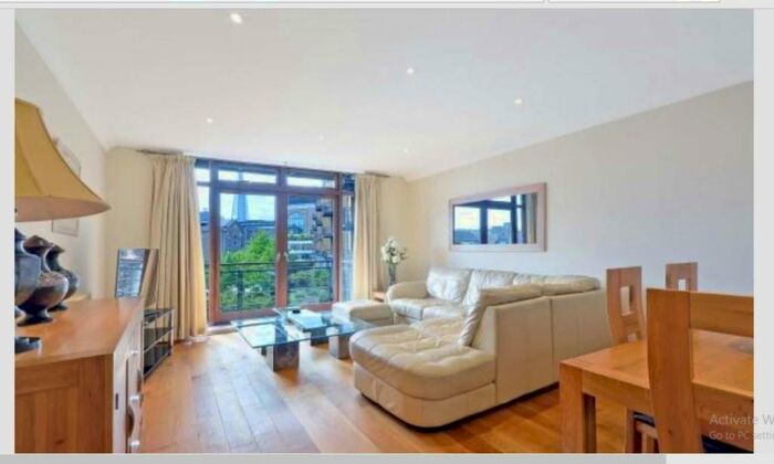 2 Bedroom Apartment To Rent In Shearwater Court, Star Place, City Quay, Wapping, E1W