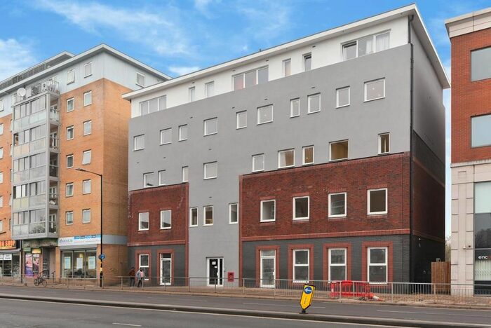 1 Bedroom Flat To Rent In High Street, Slough, SL1