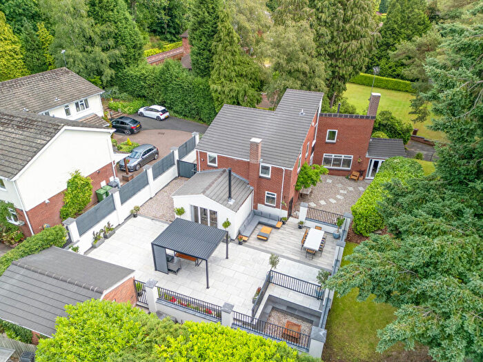 4 Bedroom Detached House For Sale In The Court House, Barnetts Lane, Kidderminster, DY10