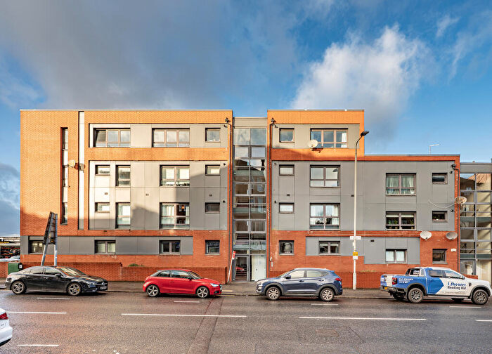 2 Bedroom Flat For Sale In Flat /, Clarkston Road, Glasgow, G44