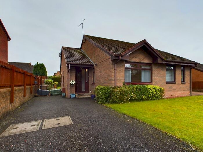 1 Bedroom Semi-Detached House To Rent In Locher Avenue, PA6