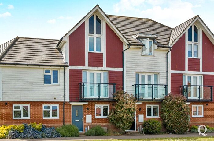 3 Bedroom Terraced House For Sale In Rose Walk, Sittingbourne, Kent, ME10
