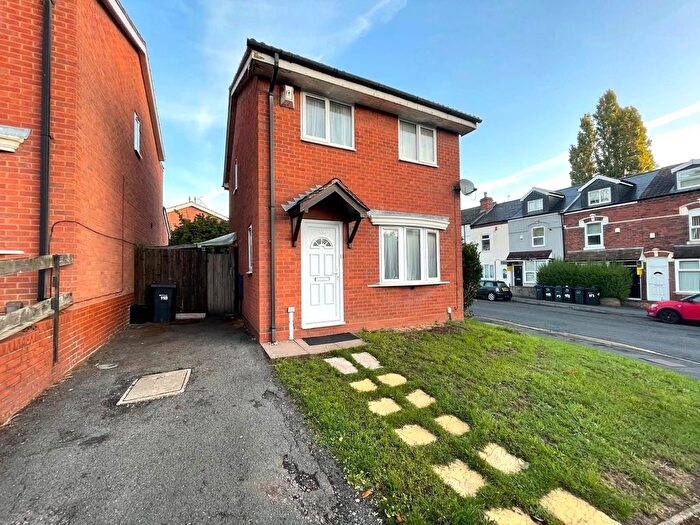 2 Bedroom Detached House To Rent In Heeley Road, Birmingham, West Midlands, B29