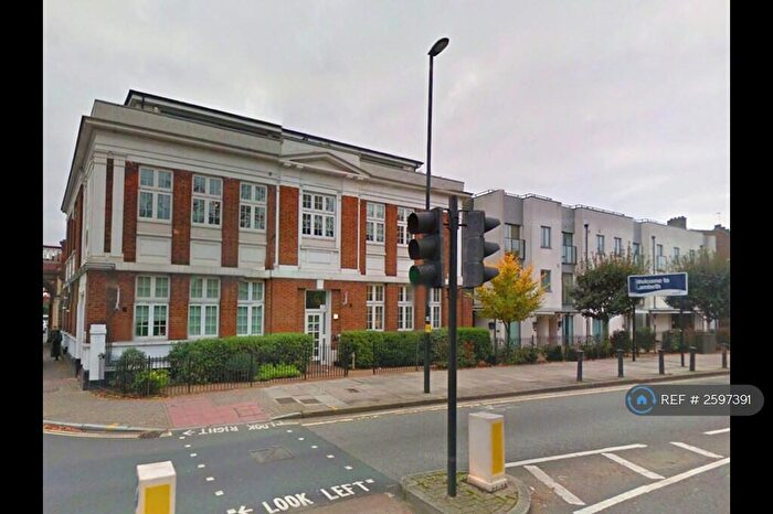 2 Bedroom Flat To Rent In Norwood Road, London, SE24