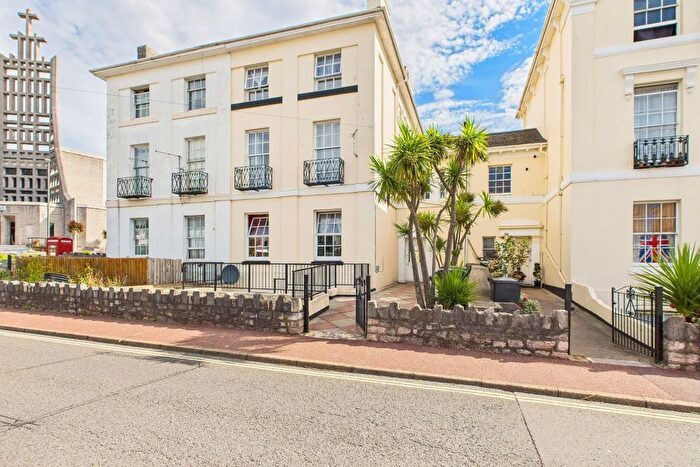 1 Bedroom Flat To Rent In Abbey Road, Torquay, TQ2