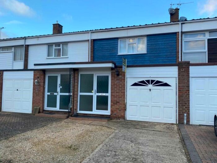 3 Bedroom Terraced House To Rent In Millmore Crescent, Eynsham, OX29