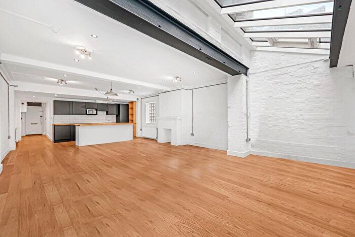 1 Bedroom Apartment To Rent In Hoxton Square, Hoxton, N1
