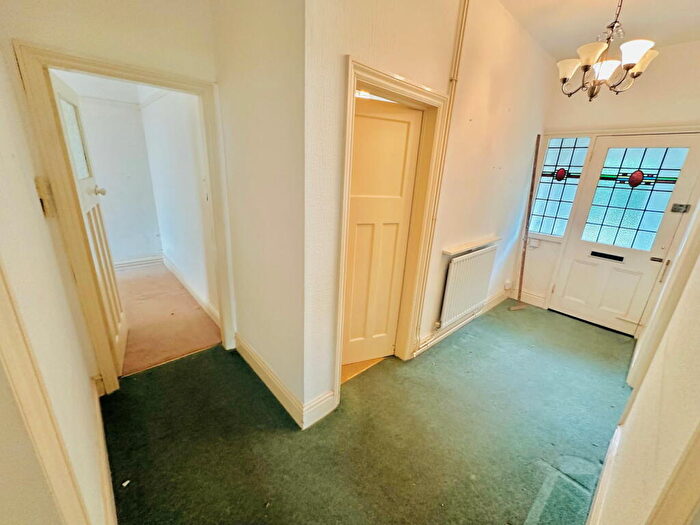 3 Bedroom Detached Bungalow For Sale In Wolverhampton Road, Sedgley, DY3