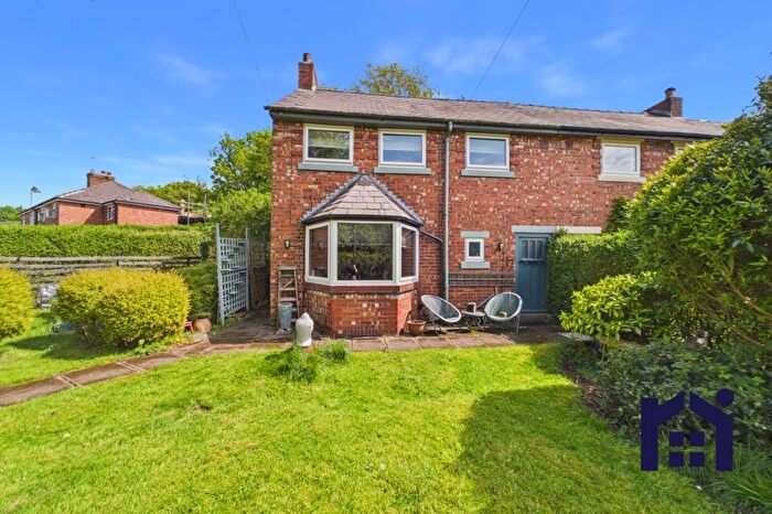 3 Bedroom Semi Detached House For Sale In Anderton Road, Euxton, PR7
