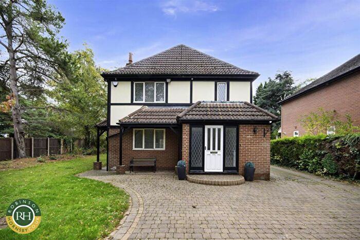 4 Bedroom House For Sale In Whin Hill Road, Doncaster, DN4
