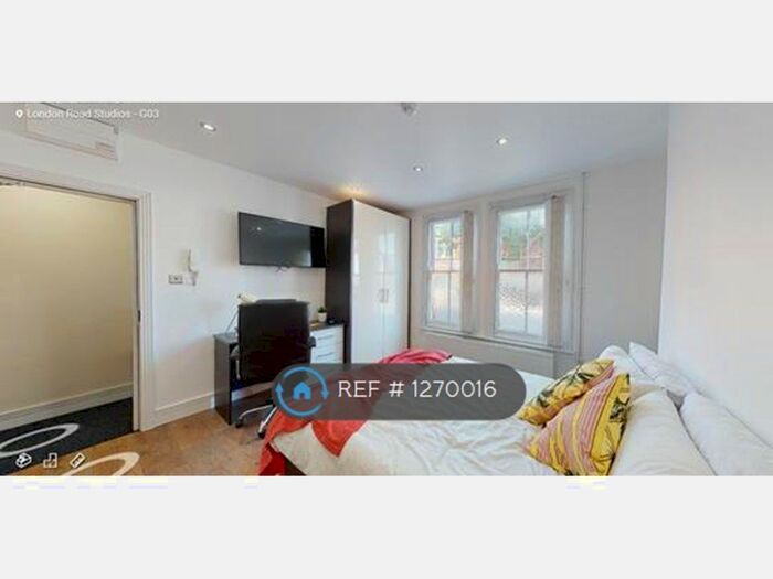 Studio To Rent In London Road, Leicester LE2