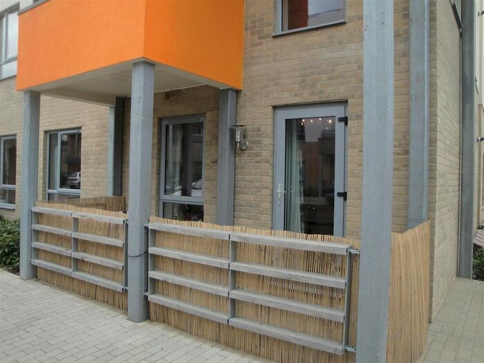 2 Bedroom Flat To Rent In Glenalmond Avenue, Cambridge, CB2