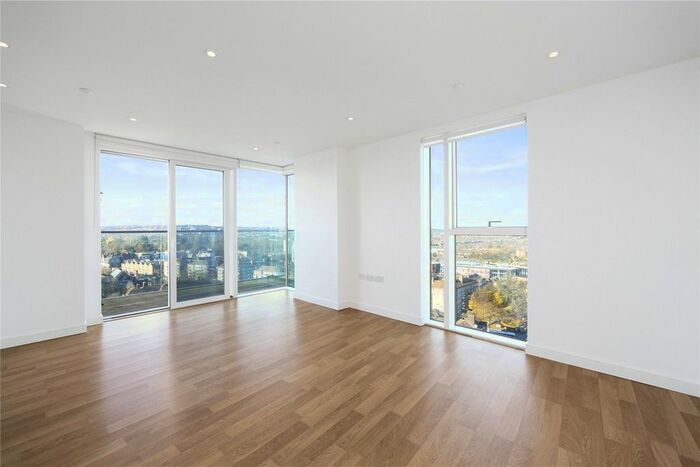2 Bedroom Flat To Rent In Woodberry Grove, London, N4