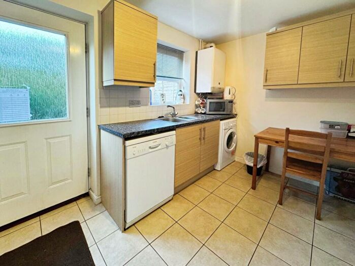 2 Bedroom End Of Terrace House For Sale In Bremridge Close, Barford, CV35