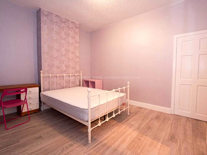 3 Bedroom House To Rent In Suffolk Street, Salford, M6