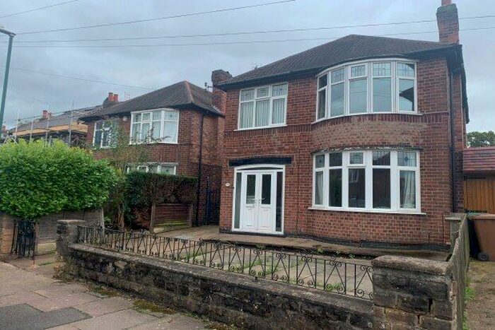 3 Bedroom Detached House To Rent In Ranelagh Grove, Nottingham, NG8