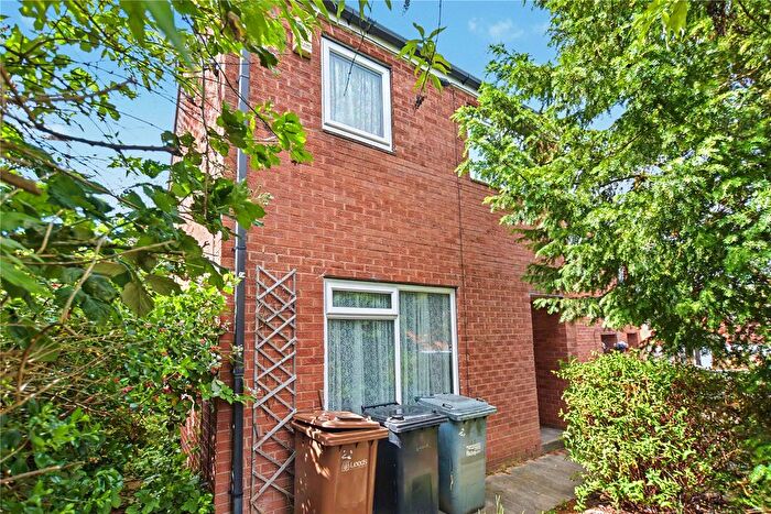 3 Bedroom End Of Terrace House For Sale In Atha Street, Leeds, West Yorkshire, LS11