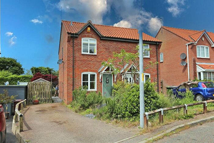 2 Bedroom House For Sale In Oxcroft, Acle, Norwich, NR13