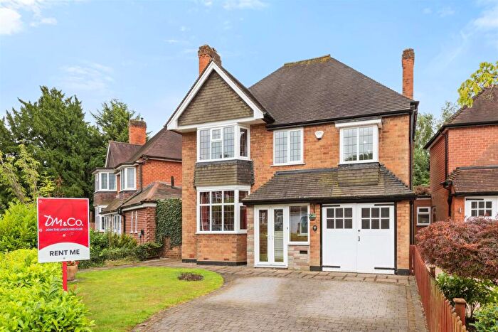 4 Bedroom Detached House To Rent In Fircroft, Solihull, B91