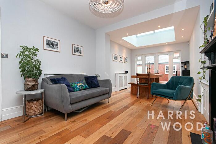 3 Bedroom End Of Terrace House For Sale In Gladstone Road, Colchester, CO1