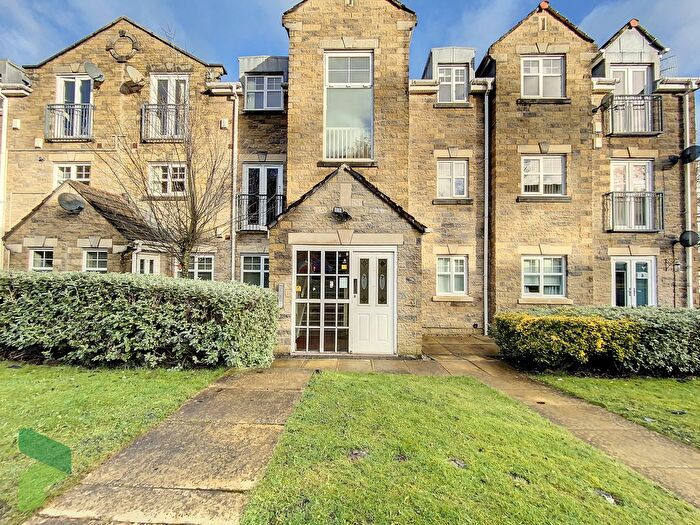 2 Bedroom Flat For Sale In Weavers Mews, Darwen, BB3