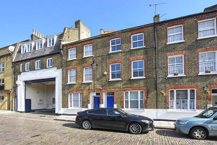 3 Bedroom House To Rent In Cathcart Street, Kentish Town, NW5