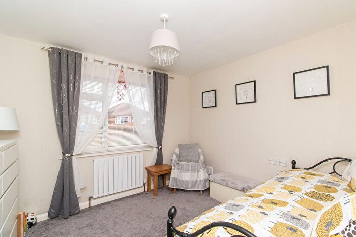 2 Bedroom Detached Bungalow For Sale In Hunters Forstal Road, Herne Bay, CT6