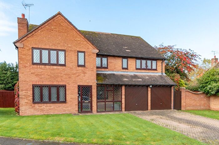 6 Bedroom Detached House For Sale In Hither Green Lane, Bordesley, Redditch, B98