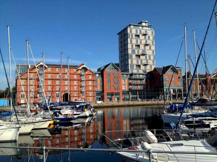 2 Bedroom Apartment To Rent In The Cambria, Regatta Quay, Key Street, Ipswich, IP4