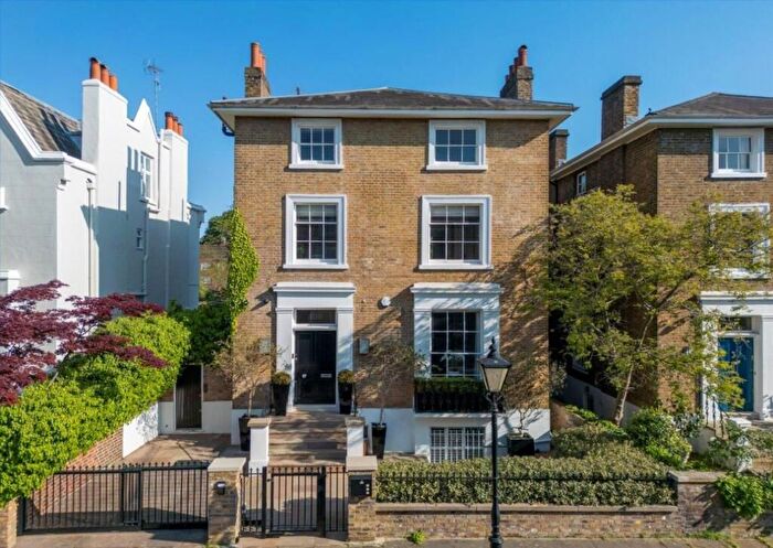 6 Bedroom Terraced House For Sale In Clifton Hill, St John's Wood, NW8