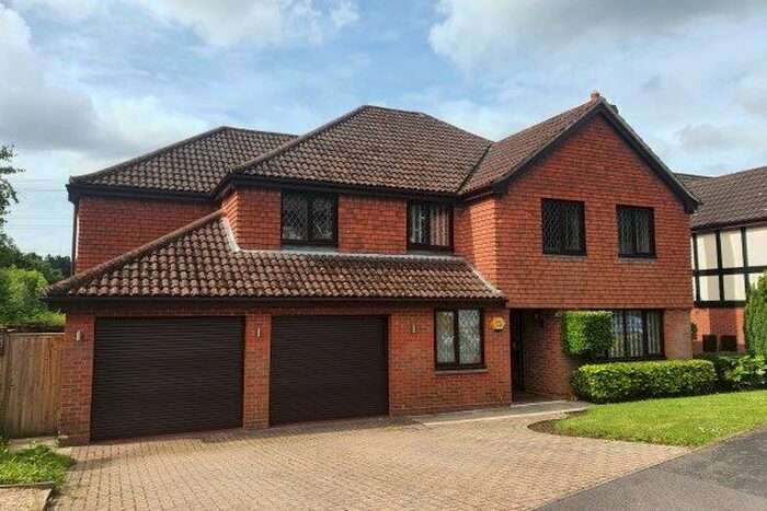 5 Bedroom Detached House To Rent In Guildford Drive, Eastleigh, SO53