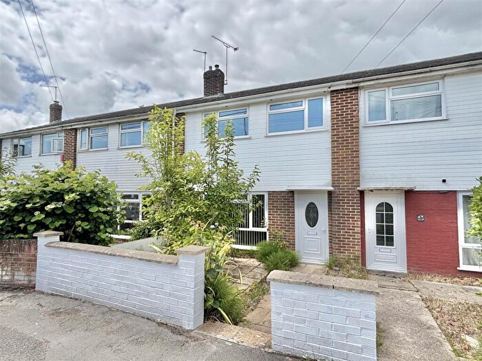 3 Bedroom Terraced House For Sale In Blandford Road, Upton, Poole, BH16