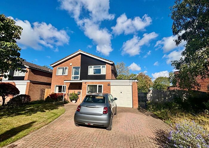 4 Bedroom Detached House For Sale In Pettitts Close, Dry Drayton, Cambridge, CB23