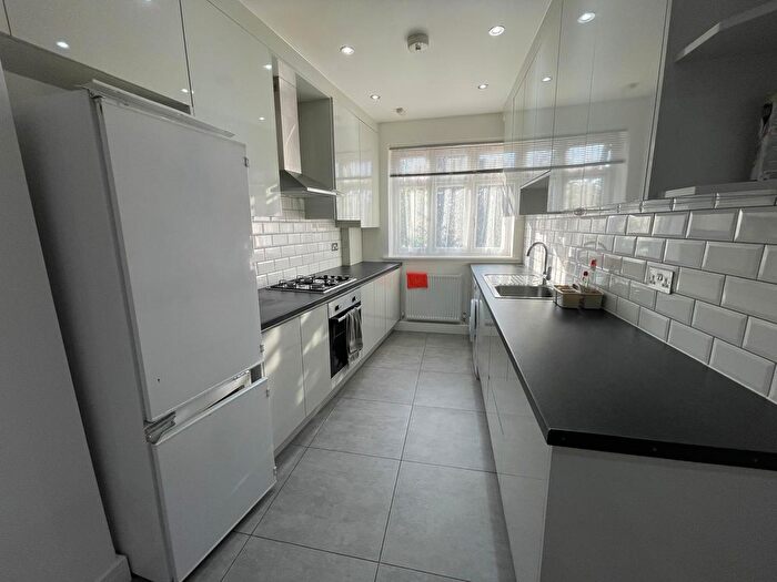 4 Bedroom Semi-Detached House To Rent In Bulstrode Avenue, Hounslow, TW3