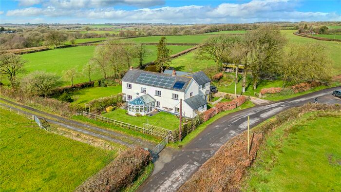 4 Bedroom Detached House For Sale In East Worlington, Crediton, Devon, EX17