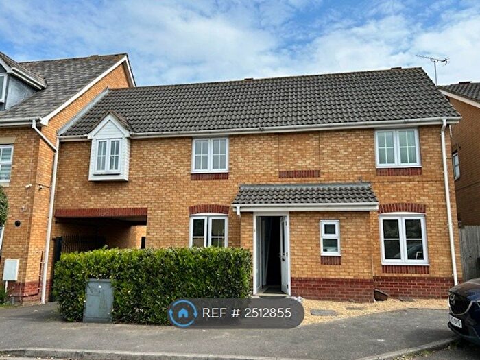 5 Bedroom Semi-Detached House To Rent In Morgan Close, Luton, LU4