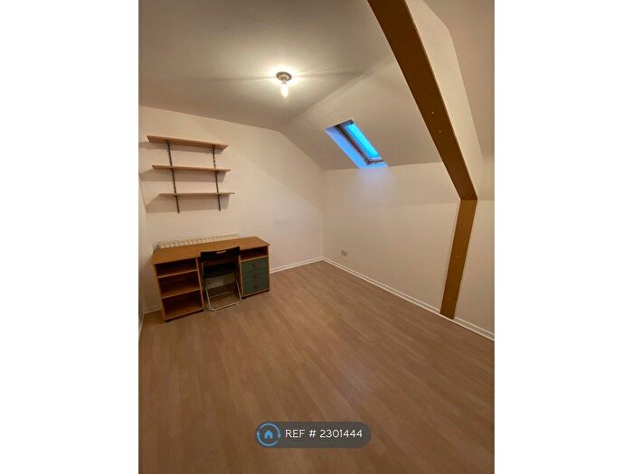 5 Bedroom Maisonette To Rent In Meldon Terrace, Newcastle Upon Tyne, NE6
