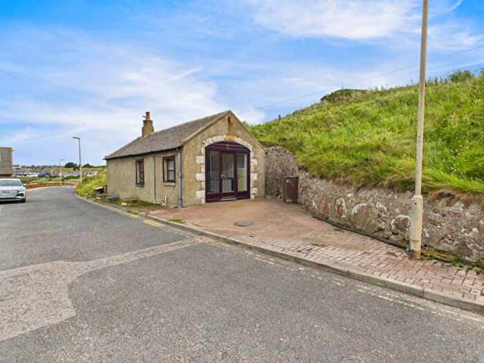 1 Bedroom Bungalow For Sale In Harbour Street, Peterhead, AB42