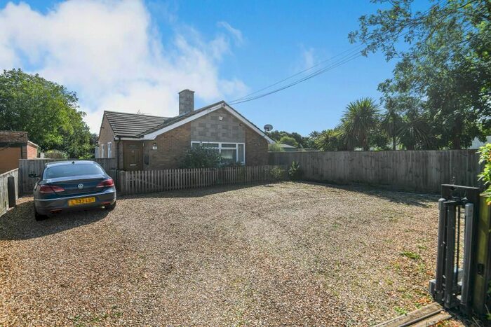 3 Bedroom Detached Bungalow For Sale In Broadend Road, Wisbech, Cambridgeshire, PE14