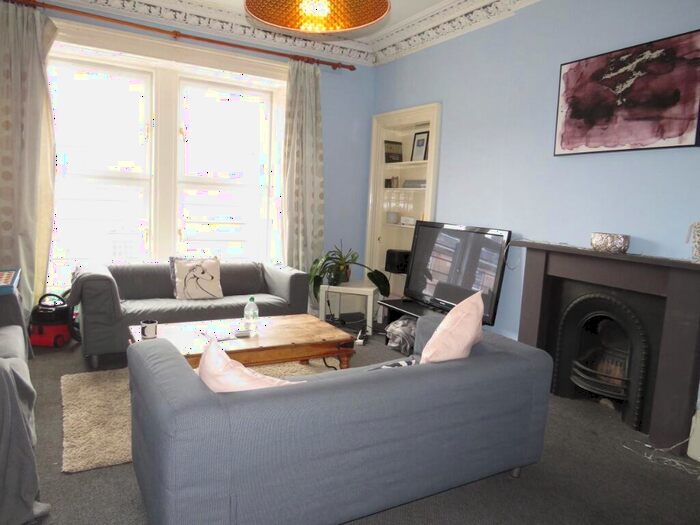 4 Bedroom Flat To Rent In Lothian Road, Tollcross, Edinburgh, EH3