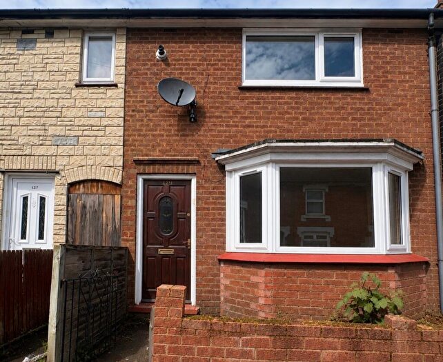 2 Bedroom Terraced House To Rent In Russell Street, Kettering, NN16