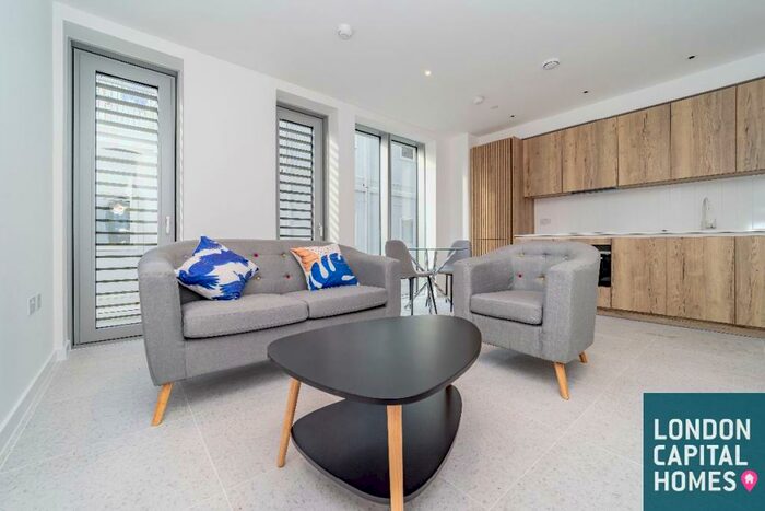 Studio To Rent In Jacquard Point, Tapestry Way, London, E1