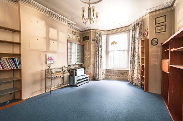 5 Bedroom Semi-Detached House For Sale In Werter Road, Putney, London, SW15