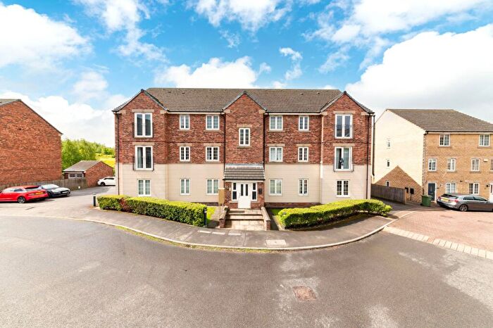 2 Bedroom Flat For Sale In Silverwood Road, Woolley Grange, S75