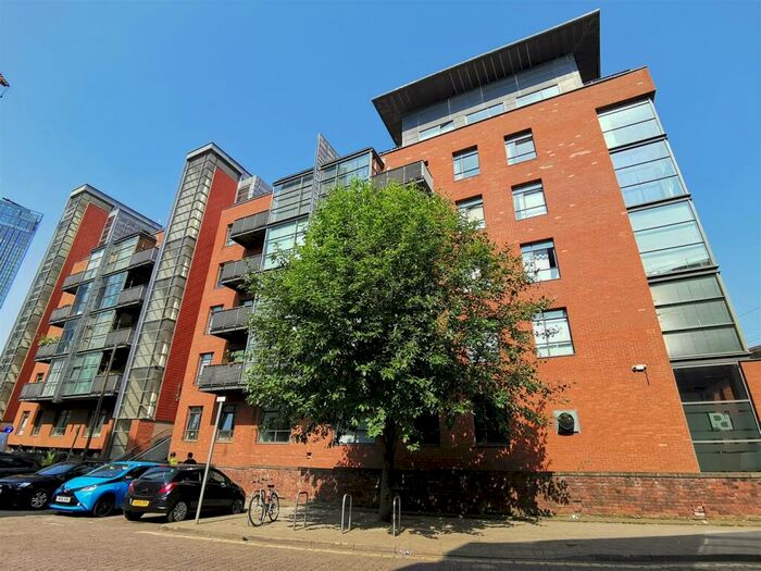 2 Bedroom Apartment To Rent In Deansgate Quay, Deansgate, M3