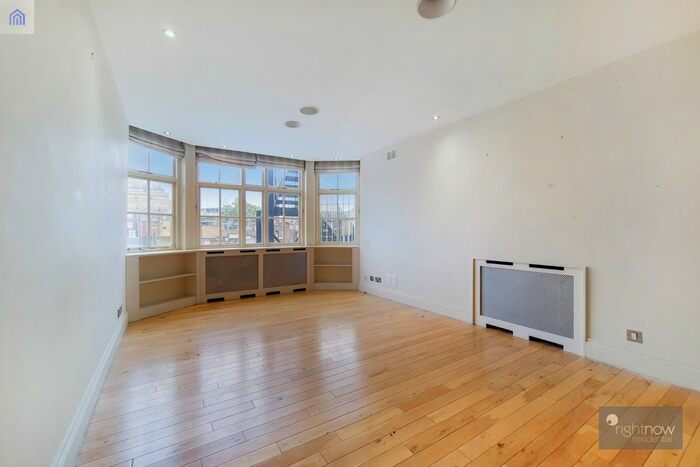 3 Bedroom Flat To Rent In William Street, London, SW1X