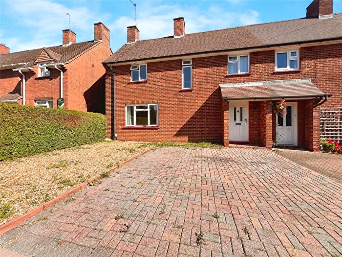 3 Bedroom Semi-Detached House To Rent In Shooters Way, Oakridge, Basingstoke, Hampshire, RG21